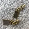 Bijoux en strass de mode Boucle d'oreilles de chaîne métallique de chaîne métallique avec timbres Accessoires 3928410