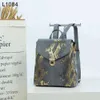 2020 New Snake Backpack for Women Student Luxury Pu Leather Python Pattern Bag Elegant Backpacks Q0528