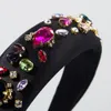 Kleurrijke dunne spons zomer haarband women039s kleurrijke strass Super Flash hoofdband runway haaraccessoires9696686