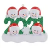 2021 Resina Família de boneco de neve personalizada de 4 ornamento de árvore de Natal presente personalizado para mamã, pai, garoto, vovó, sn2999