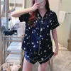 Caiyier Silk Piżamy Zestaw Lato Kobiety Księżyc Drukuj Sexy Nightwear Krótki Rękaw Spodenki Kobiet Party Sexy Pleaswear Homewear S-XL X0526