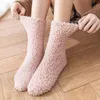 Spor çorap 1# kadın pamuk sevimli kış kawaii mercan polar orta tüp uyku ev katı çorap