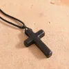 Colliers de pendentif Collier de croix en bois de santal naturel / Pendant pour hommes femmes catholique Christ religieux Jésus Rosaire Gift bijoux