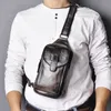 Bolsas de cintura de alta qualidade homens originais Couro design vintage Fanny Wasit Pacote de pacote Sling Crossbody Bag Daypack XB571-DB 210305