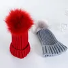 Bonnet/Crâne Caps Femelle Mignon Fourrure Pompon Poms Chapeau D'hiver Pour Femmes Fille Hast Tricoté Bonnets Solide Couleur Cap Épais Skullies Bonnet Scot