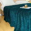 Blankets Bonenjoy Flannel Blanket For Bed Green Color Soft Warm Plaid Sofa QueenKing Size Bedspread On The Beds Coral Fleece5960141