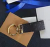 2019 High Qualtiy Keychain Key Ring Holder Key Chain Porte Clef Gift Men Women Souvenirs Car Bag Keychain met Box 684915957