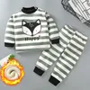 Automne Hiver Plus Velours Ensembles de Vêtements pour Enfants pour Filles 3-8y Coton Épaissir Motif de Bande Dessinée Bébé Garçon Garder au Chaud Pyjama Costume 211021