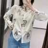 Mujeres Horse Print Turndown Collar Camisa de satén Mujer Blusa de manga larga Casual Lady Tops sueltos Blusas S8162 210226