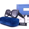 Designer lunettes de soleil dames créateurs de mode Sunglasse Ladie été marque cinq couleurs lunettes accessoires avec étui