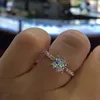 여성 다이아몬드 반지 로맨틱 지르콘 빛나는 라운드 스톤 웨딩 신부 패션 보석 약혼 반지