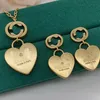 2022 Designer Necklace Set Earrings For Women Luxurys Designers Gold Necklace Heart Earring Fashion Jewerly Gift With Charm D220213129