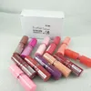 Lip Gloss Matt Lippenstift 24 Stunden lang anhaltende Sticks Branded 12 Farben Make -up Marken -Pucker für den Holiday Cream7191159
