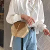 Hot Hexagon Ny Mulit Style Straw + PU Kedja Messenger Väskor Kvinnor Sommar Rattan Handgjorda Vävt Beach Boho Väskor Bolso Feminina