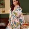 Sexy Lingerie Cotton Kimono Robe Bathrobe Women Flower Print Robes Satin Robe Ladies Dressing Gowns Sleepwear Big Size 210831