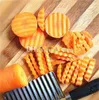 Partihandel frukt grönsaksverktyg potatis vågig kantad kniv rostfritt stål kök gadget skära peeler matlagningsverktyg tillbehör