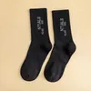 Mehrfarbige Modedesigner-Herrensocken für Damen und Herren, hochwertige Baumwolle, All-Match, klassische Knöchel, atmungsaktive Mischung, Fußball- und Basketballsocken