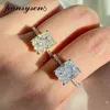 Pansysen 100 925 Sterling Silver Emerald Cut skapade Diamond Wedding Rings for Women Luxury Proposal Engagement Ring 2201215596116