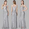 2022 Silver Grey Elegant Fashion Evening Dresses Sexig Simple V krage Öppen rygg ärmlös broderade pärlor fisktail klänningsklänning