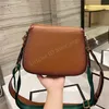 Женщины дизайнерские сумки сумки Saddle Bag Bag Crossbody кошелек сцепление кошелек окрашенные плетеные ремешки двойные буквы G TOLE талии квадратных роскошных сумок рюкзак