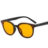 Lunettes de soleil 2022 personnalité moderne noir Orange lentille pour femmes Unique concepteur nuances célèbre luxe corée lunettes de soleil dames