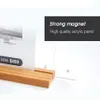 A6 T vertikal form magnetisk bordskort träställshållare display med träbas och akryl frontplatta för butik