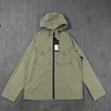 2021 Jaquetas dos homens Ultra Fino Sun Proteção Terno Outdoor Light Jacket Sunscreen Windbreaker em Primavera e Verão Homens Outerwear Casacos