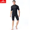 Bikinis Set Men Men Men de manga curta Camisa de rashguard Surf Surf Guards Rash Proteção UV Proteção solar Sol Protela Snorkeling Snisteira tronco de banho