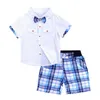 Ensemble de vêtements d'été pour enfants, ensemble de vêtements pour garçons en bas âge, chemise à nœud papillon blanche + short à grille, ensemble de vêtements pour enfants garçons