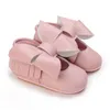Primeiros Walkers Baby Shoes de 0-1 anos de idade Princess Rubber Sole Bow Cute Cute
