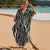 Kadın Mayo Kadın Zebra Robe Artı Beden Elbise Bikini Örtün Yarasa Kollu V yaka gevşek polyester mayo Tatil Partisi Yaz