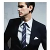 男性の結婚式のビジネスファッションのドレスのスーツの絹のポリエステル青い男性のネクタイのためのブランド8cmの高級ストライプのネクタイ