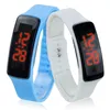 Färgglada Sport Led Klockor Candy Jelly Men Kvinnor Silikongummi Ledskärm Digital Watch Bracelet Band Armbandsur 2021