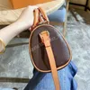 Wallets Tote Shoulder Barrel-shaped Crossbody Clutch Bag Cylindrical Totes Pillow Wallet Purse Handbags Purses Backpack Women Luxurys Designers Bags 2021 Handbag