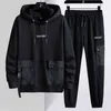 Wiosna Jesień Multi-kieszenie Plus Rozmiar Dres Mężczyźni Streetwear Black Gray Pullover Hoodie + Spodnie 2 sztuki Zestaw Mężczyźni Sportowe Garnitury 211109
