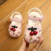 Sommar baby sandaler för flickor körsbär stängd tå småbarn spädbarn barn prinsessa vandrare baby små flickor skor sandaler storlek 15-25