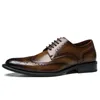 Taille 39-44 hommes chaussures habillées mocassins découpes noir marron bureau Caree fête chaussures de mariage en cuir impression 204b