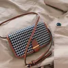 Llegada Mujeres PU Bolsas de hombro de cuero para niñas bolso de mano Mensajero de mujer Crossbody