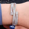 Bangle Soramoore Luxury Geometric Triangle CZ Öppna för kvinnor Bröllop Baguette Arabia Bridal brincos para som Mulheres 2021