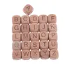 200 Stück Holzbuchstaben Baby Buchenholzperlen Beißring Halskette für Zähne Lebensmittelqualität BPA-freie Waren 211106
