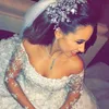 Prachtige Arabië prinses trouwjurken kralen 3d bloemblaadjes kanten applique baljurk uit schouder schouder met lange mouwen plus size bruidsjurken