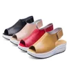 Yaz Kadın Sandalet Platformu Takozlar Sandalet Deri Salıncak Peep Toe Rahat Ayakkabılar Kadın Yürüyüş Ayakkabı Flats Boyutu 35-42 Y0721