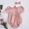 2pcs bébé smock floral romper fille à la main combinaison brodée enfant smocké vêtements infantile anniversaire barboteuses avec épingle à cheveux 210816