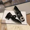 2022 Spring Nieuwe Damesschoenen Shinestone Diamond Square Teen Buckle Midden Heel met Dikke Sole Chunky Heel Jurk Schoenen