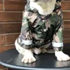 Büyük Köpekler için Pet Köpek Giyim Yağmurluk Giysileri Kamuflaj Su Geçirmez Yağmur Yağmur Coat Açık Kostümleri Fransız