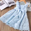 Vestito da ragazza estivo Cinturino con ricamo cavo Casual senza maniche Festa Principessa Abbigliamento per bambini per bambini 220309