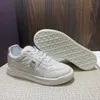 Luksusowe Brand Buty Męskie Designer Miękkie Owce Skórzane Buty Sportowe Oddychające Wygodne Buty Mężczyzna Moda Designe Men Sneaker Rozmiar 38-44