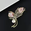 European and American Fashion Athens Ladies Womens Uniform Flower Brooch Light Luxury Romantic Wedding Jewelry Gifts