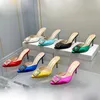 2022 Slipper Slinper Strass Quadrado Buckle Sapatos Womens Fino Salto Alto Luxo Cetim Cristal Metal Chinelos decorativos