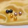 養殖真珠スタッドのイヤリングDainashi高品質925シルバーゴールドカラー8-9mmパンラウンド淡水の女性の誕生日プレゼント